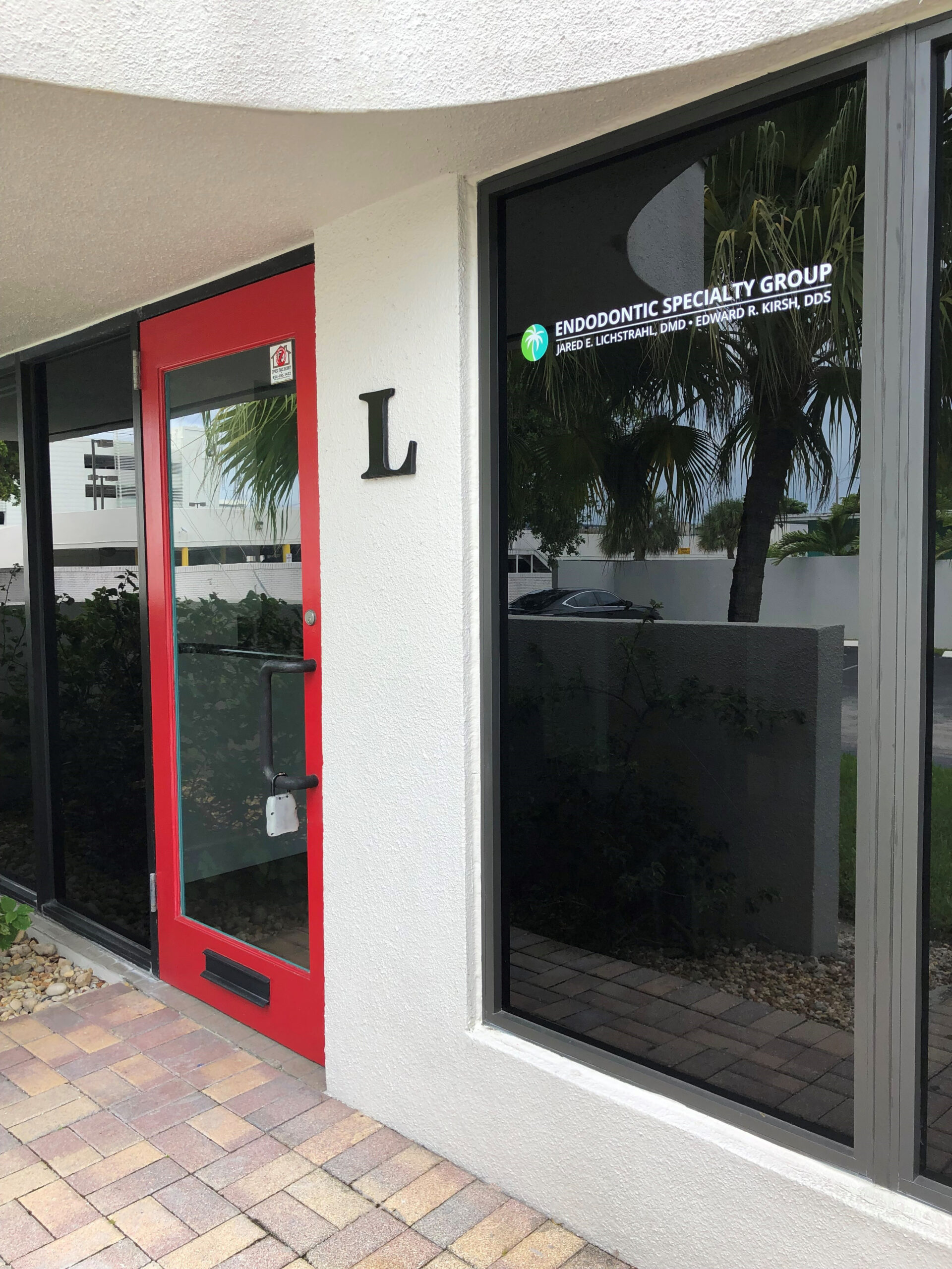 ESG Fort Lauderdale Front Office Endodontic Specialty Group
